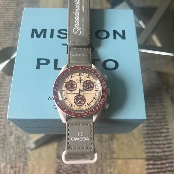 Omega Men's Grey and Burgundy Watch